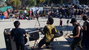descendencia-rock-en-la-playa